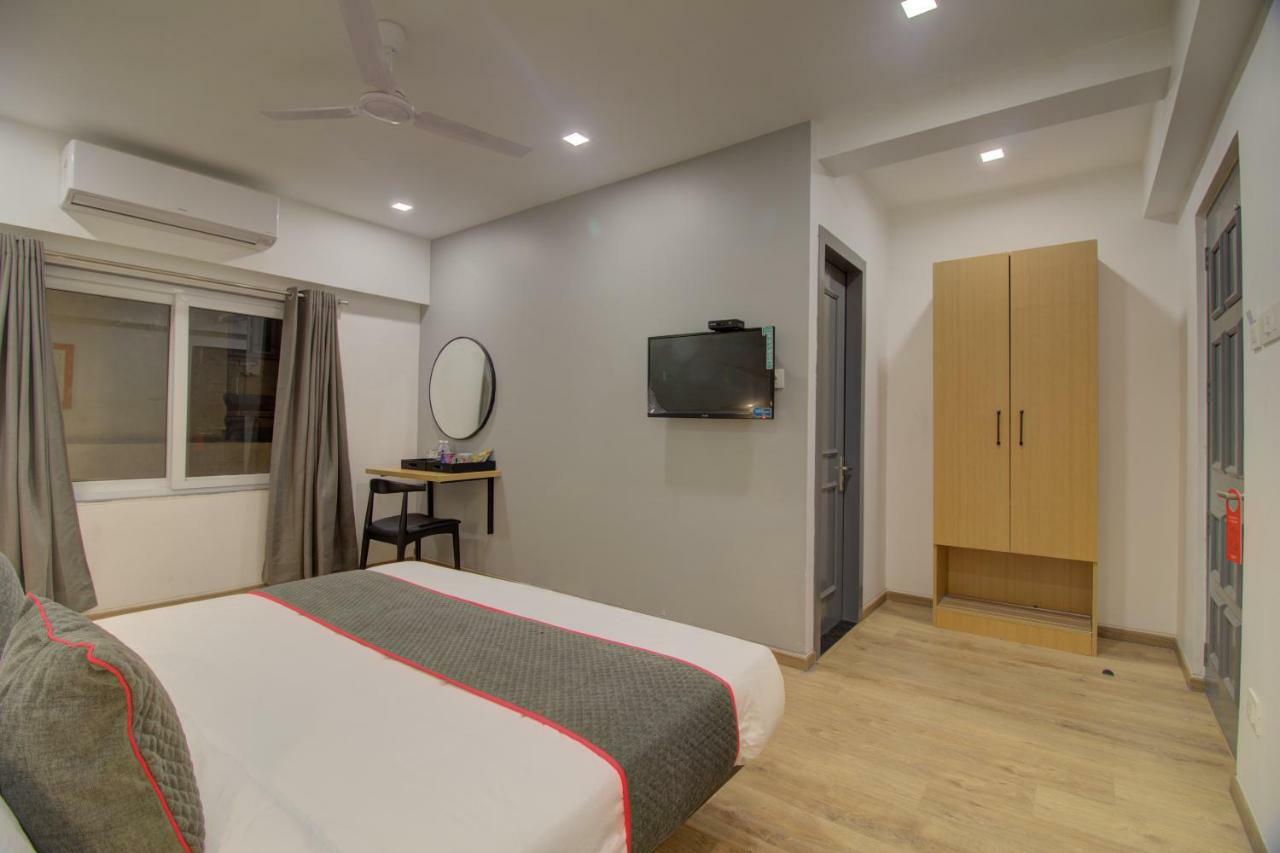 Townhouse Oak Kopar Khairane Navi Mumbai Formerly Ivy Hotel Экстерьер фото